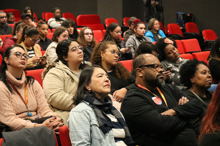 Professores do Assunção também acompanharam a palestra.
